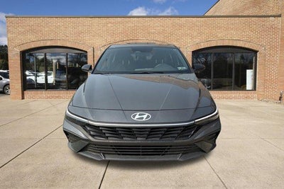 2025 Hyundai ELANTRA SEL Sport IVT