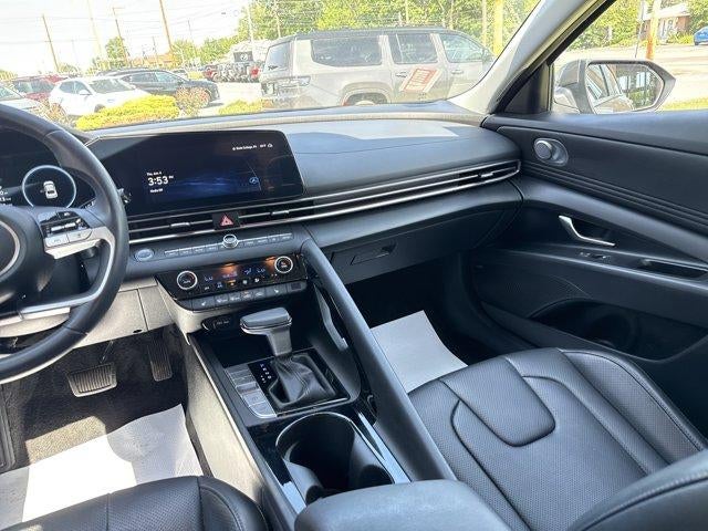 2024 Hyundai ELANTRA Limited IVT