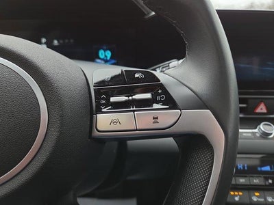 2025 Hyundai ELANTRA SEL Convenience IVT