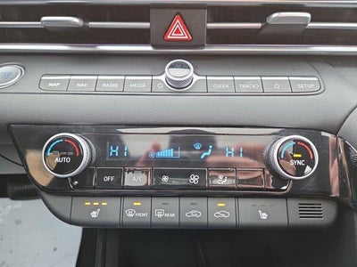 2025 Hyundai ELANTRA SEL Convenience IVT