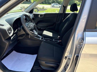 2021 Hyundai VENUE SE IVT