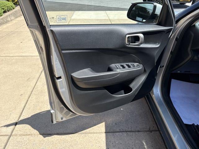 2021 Hyundai VENUE SE IVT