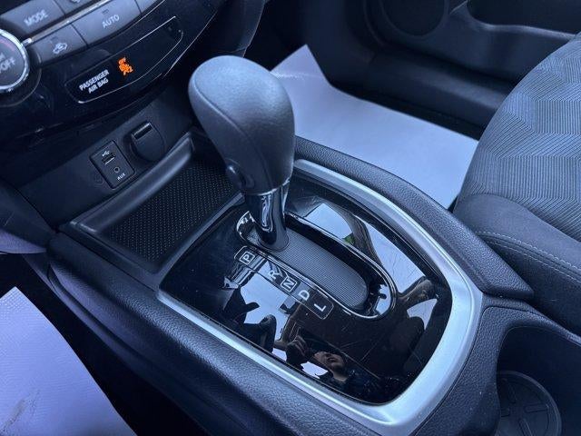 2016 Nissan Rogue AWD 4dr SV