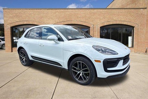 2025 Porsche Macan AWD