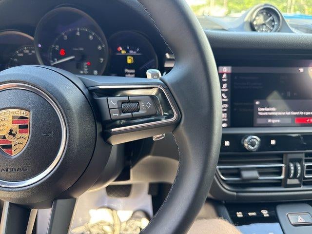 2025 Porsche Macan AWD