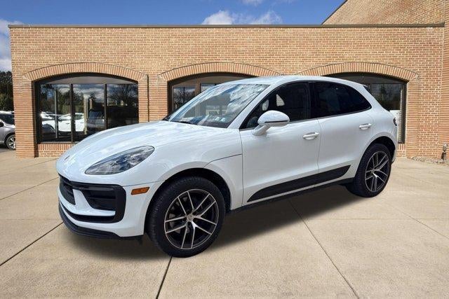 2025 Porsche Macan AWD