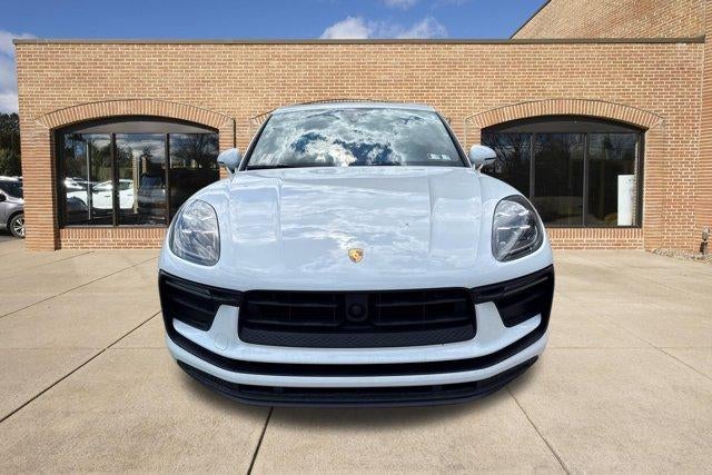 2025 Porsche Macan AWD