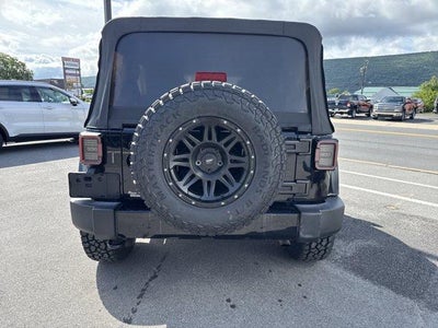 2017 Jeep Wrangler Unlimited Sahara 4x4