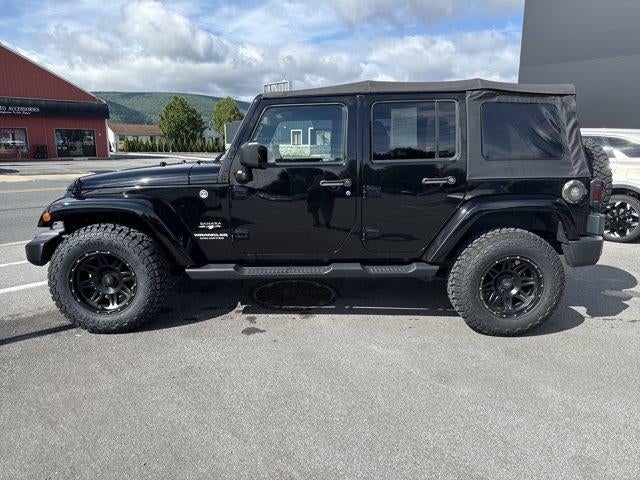 2017 Jeep Wrangler Unlimited Sahara 4x4