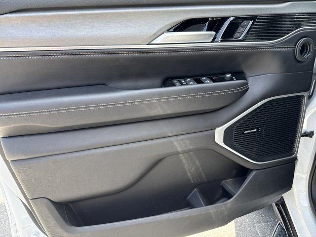 2024 Jeep Wagoneer Series II Carbide 4x4
