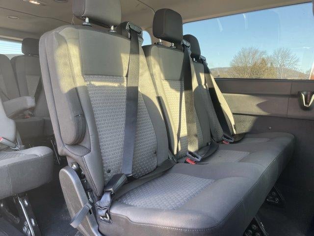 2023 Ford Transit Passenger Wagon T-350 148" Low Roof XLT RWD