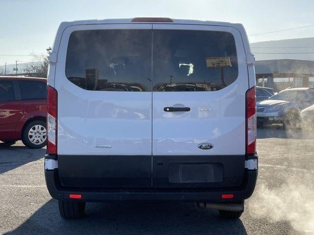 2023 Ford Transit Passenger Wagon T-350 148" Low Roof XLT RWD
