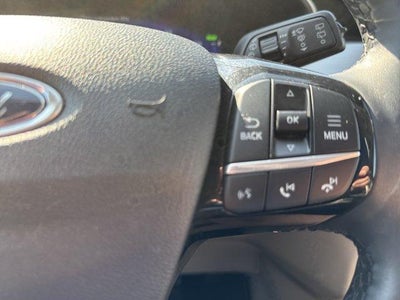 2022 Ford Escape Titanium Hybrid AWD