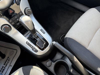 2016 Chevrolet Cruze Limited Sedan LS (Automatic)