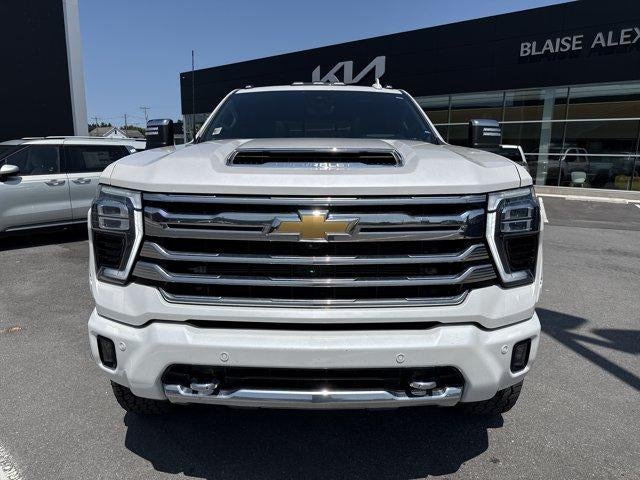 2024 Chevrolet Silverado 2500 HD Crew Cab Standard Box 4-Wheel Drive High Country