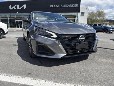 2023 Nissan Altima 2.5 SV Sedan