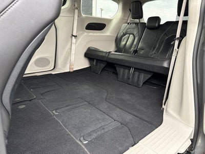 2023 Chrysler Pacifica Touring L FWD