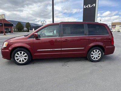 2013 Chrysler Town & Country 4dr Wgn Touring