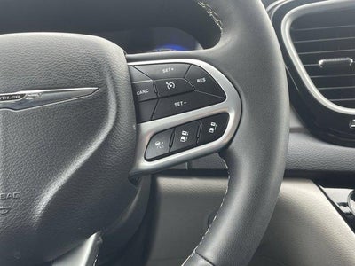 2024 Chrysler Pacifica Touring L FWD