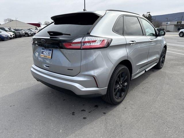 2022 Ford Edge SE AWD