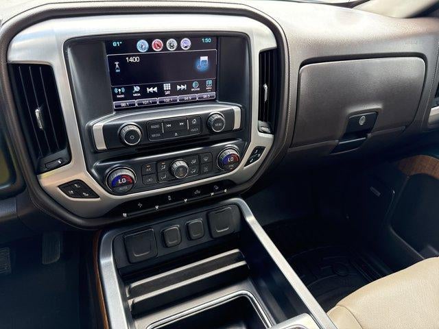 2017 GMC Sierra 1500 Crew Cab Short Box 4-Wheel Drive SLT