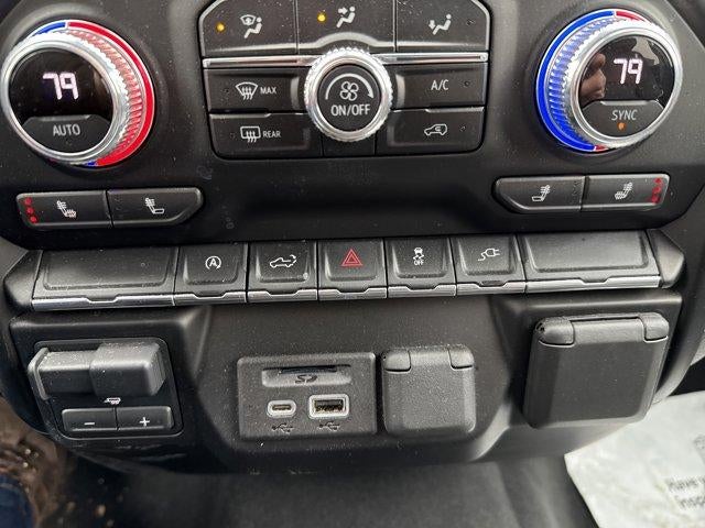 2021 GMC Sierra 1500 Crew Cab Short Box 4-Wheel Drive SLT