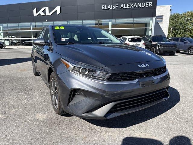 2024 Kia Forte LXS IVT