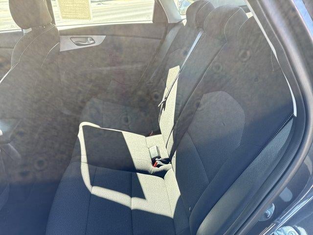 2024 Kia Forte LXS IVT