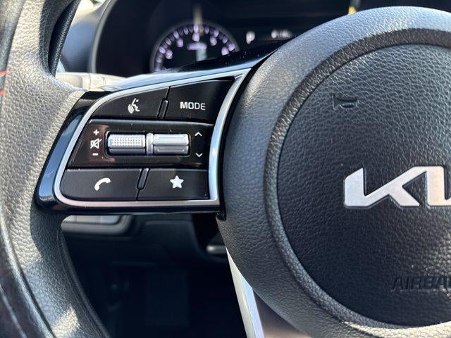 2024 Kia Forte LXS IVT