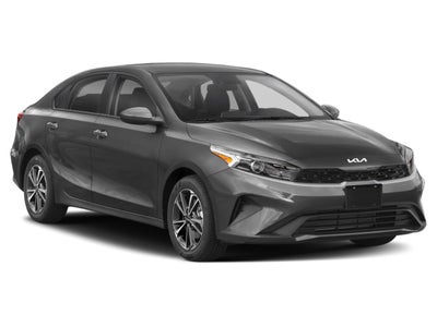 2024 Kia Forte LXS IVT