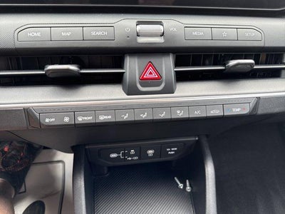 2025 Kia K4 LXS FWD