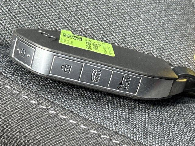 2025 Kia K4 LXS FWD