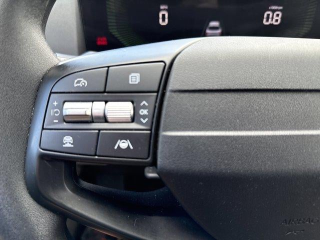 2025 Kia K4 LX FWD