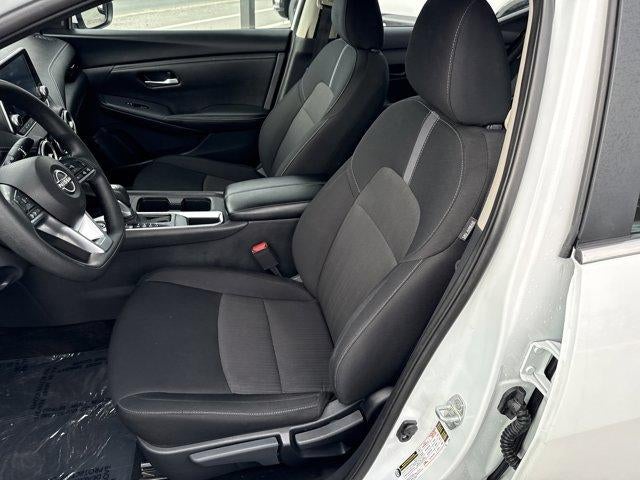 2024 Nissan Sentra SV CVT