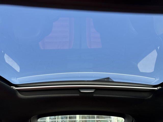 2012 Volkswagen Beetle 2dr Cpe DSG 2.0T Turbo