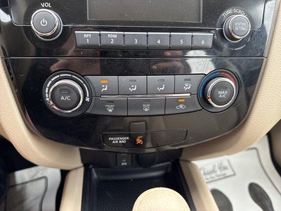 2015 Nissan Rogue AWD 4dr S