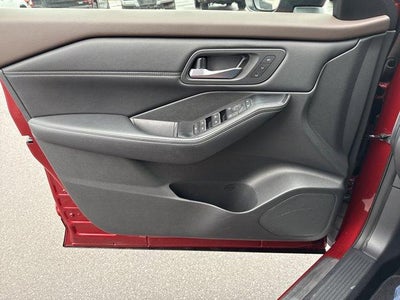 2023 Nissan Rogue AWD SL *Ltd Avail*