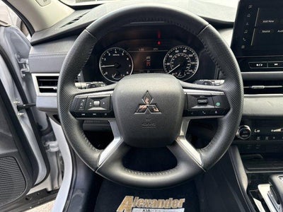 2025 Mitsubishi Outlander SE S-AWC