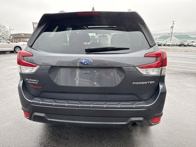 2021 Subaru Forester Premium CVT