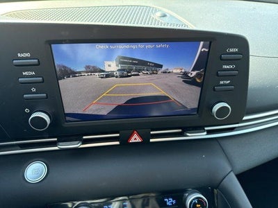 2023 Hyundai ELANTRA SEL IVT