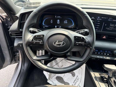 2025 Hyundai ELANTRA SEL Sport IVT
