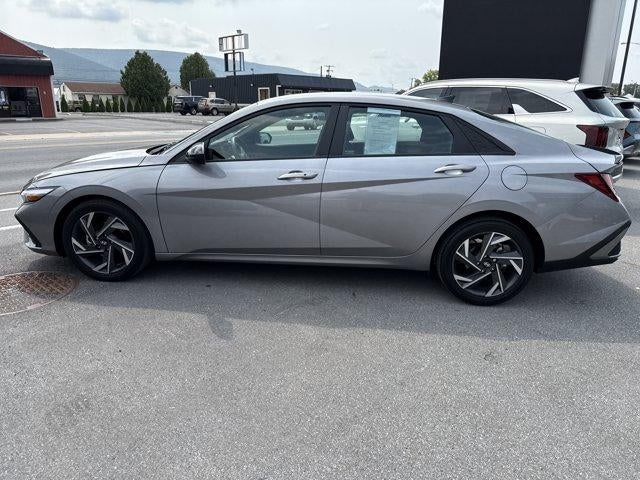 2025 Hyundai ELANTRA SEL Sport IVT