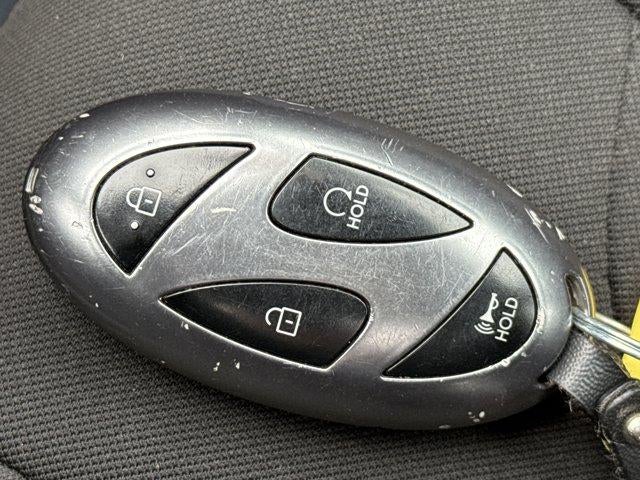 2025 Hyundai ELANTRA SEL Convenience IVT