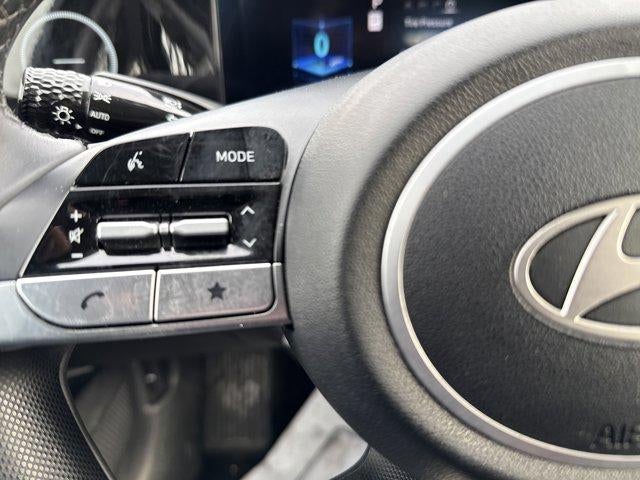 2025 Hyundai ELANTRA SEL Convenience IVT