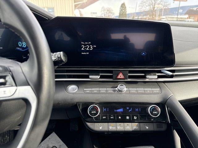 2025 Hyundai ELANTRA SEL Convenience IVT