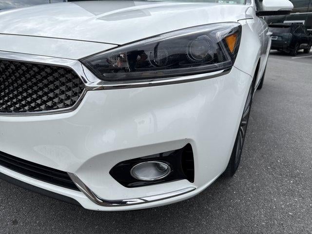 2017 Kia Cadenza Premium Sedan