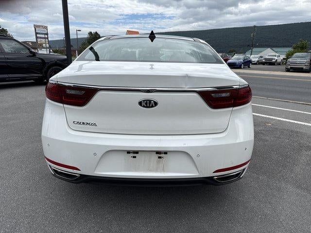 2017 Kia Cadenza Premium Sedan
