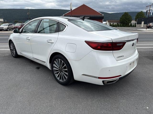 2017 Kia Cadenza Premium Sedan