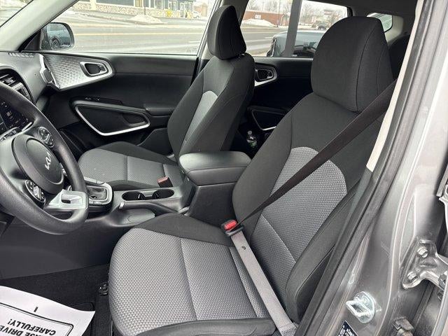 2025 Kia Soul LX FWD