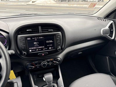 2025 Kia Soul LX FWD